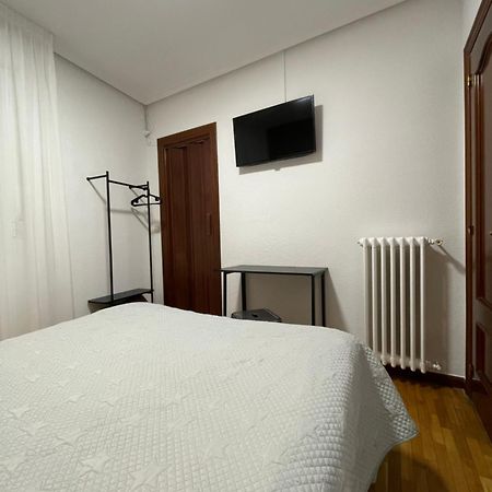 Pension La Encina Santo Domingo De La Calzada Luaran gambar