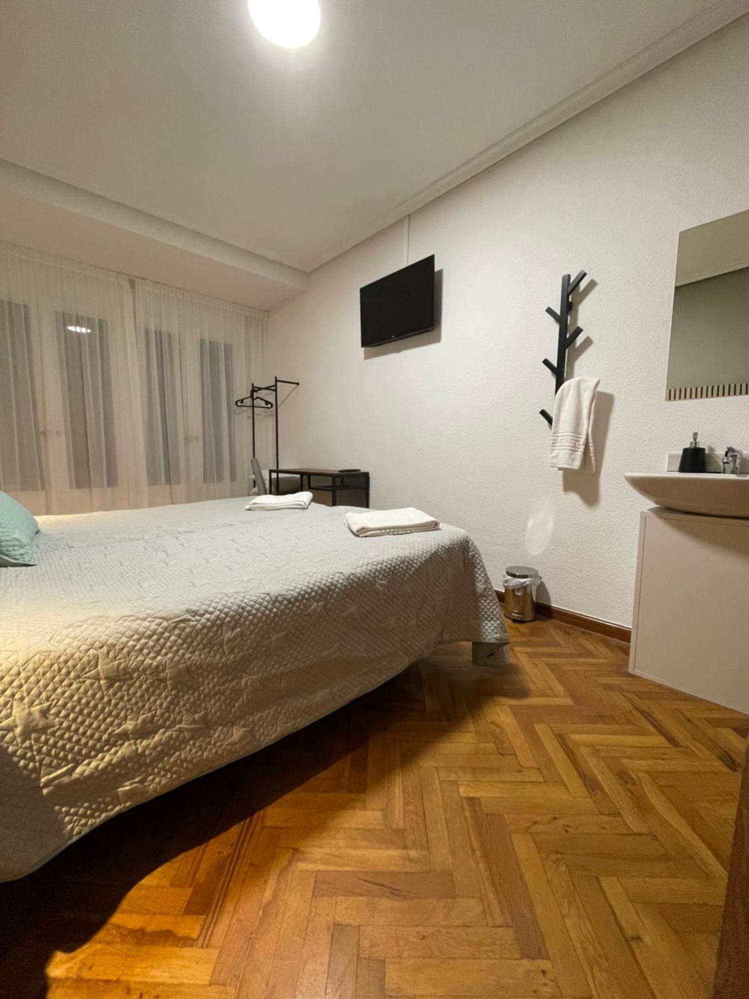 Pension La Encina Santo Domingo De La Calzada Luaran gambar