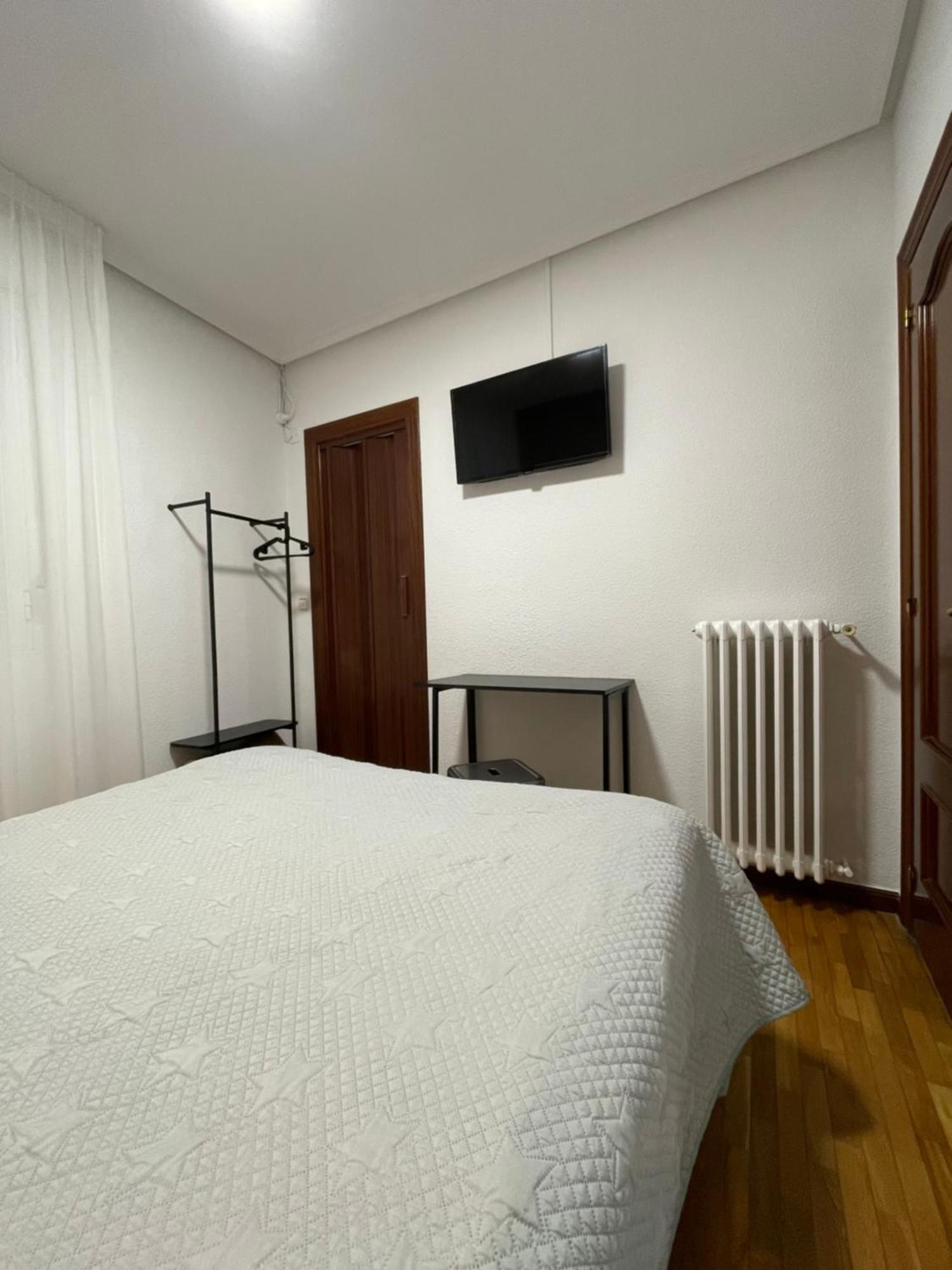 Pension La Encina Santo Domingo De La Calzada Luaran gambar